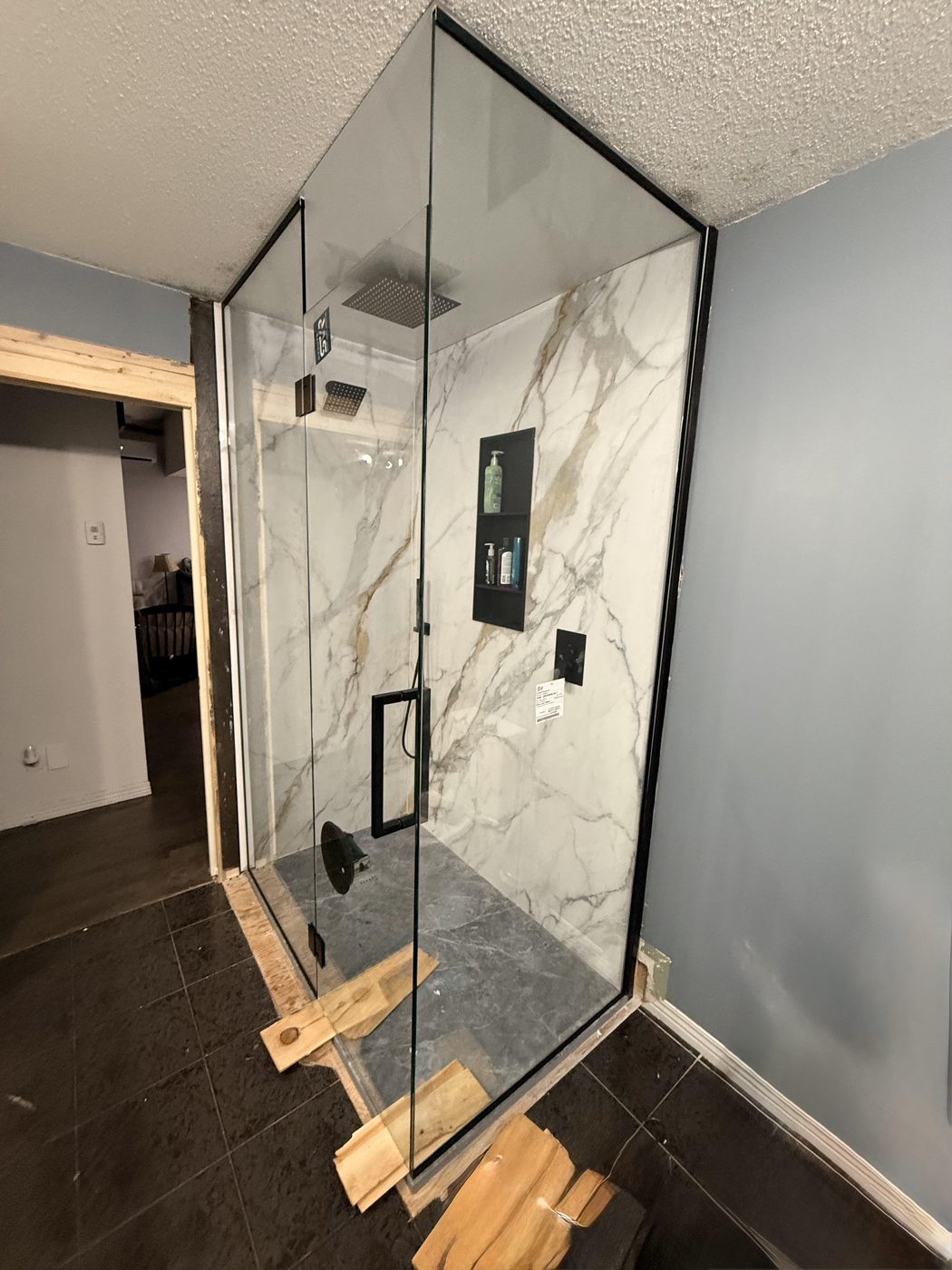 Douche en verre sur mesure